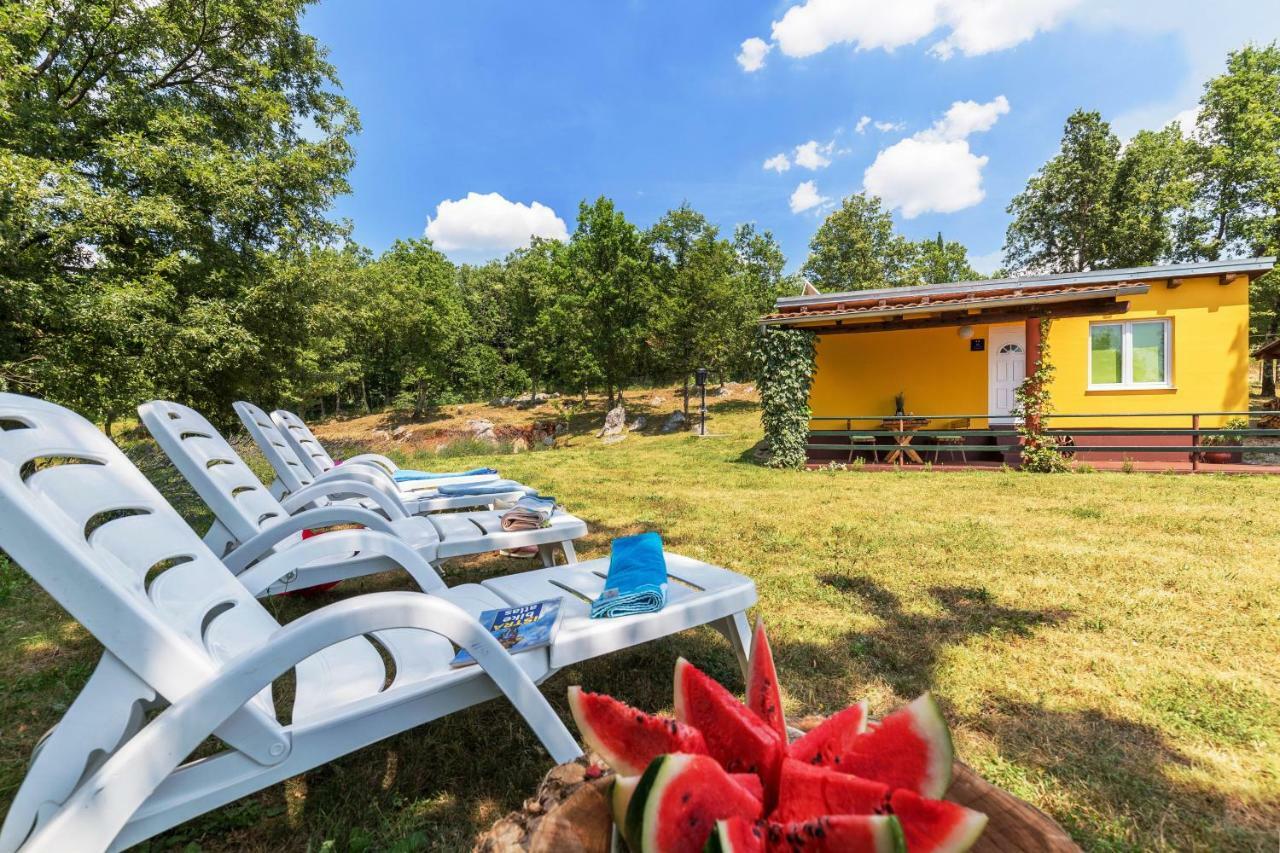 Vacation Home Latini Hum Eksteriør billede
