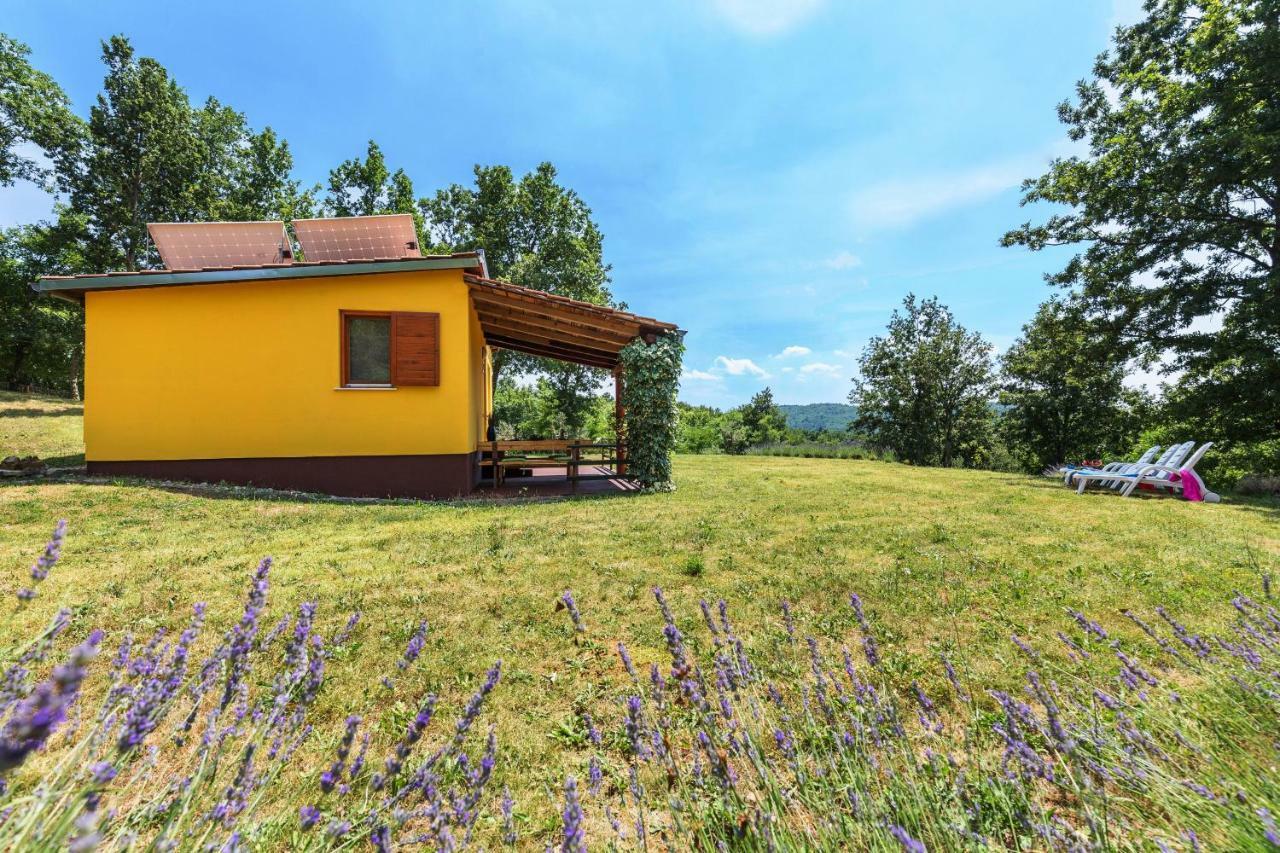 Vacation Home Latini Hum Eksteriør billede