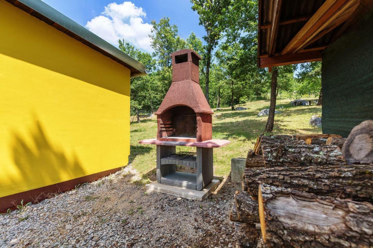 Vacation Home Latini Hum Eksteriør billede